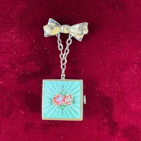 Vintage Extremely Rare Welsbro Brooch Watch in Great condition with Pink Rose main image 7